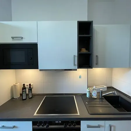 Lucky Ls01 - Vollausstattung - Zentrum - Aufzug - Grosse Kueche - 2 Zimmer - Smart-tv Daire